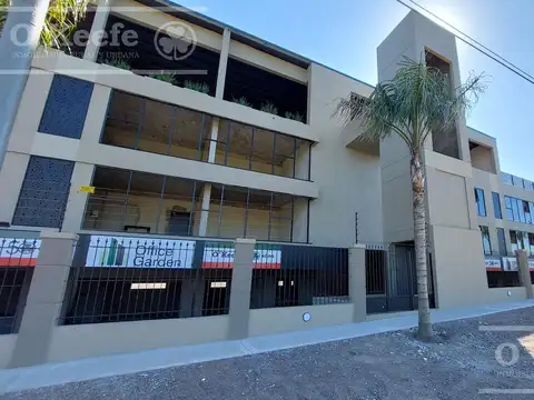 Local en Alquiler en Guillermo E Hudson, USD 1.150