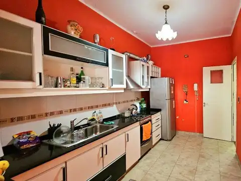 Manuela Pedraza 2500