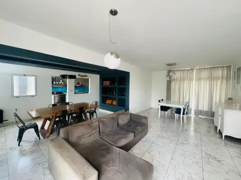 Casa en Venta en Haedo, USD 199.000