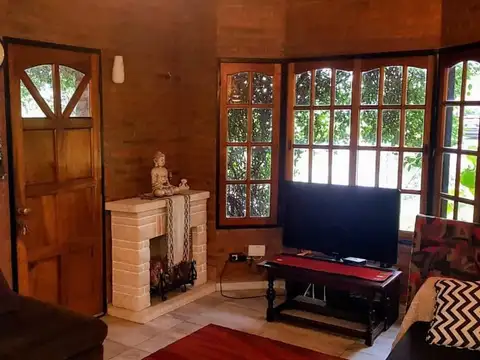 OPORTUNIDAD VENTA CASA 4 AMBIENTES COUNTRY CLUB BANCO PROVIN