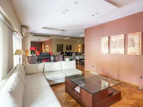 Av. Olleros 1700, Piso 1