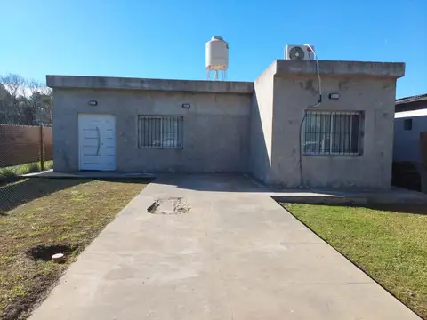 Casa en Venta en Roldan, San Lorenzo