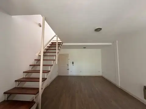 VENTA! DPTO 2 AMBIENTES EN ITUZAINGO CENTRO