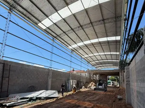 Venta Galpón en José León Suárez