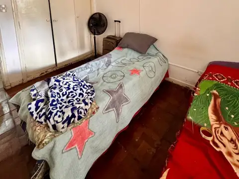 Venta Casa 3 Ambientes con Cochera