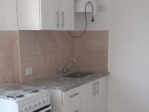 Departamento 2 amb. " A NUEVO" con sector de terraza individualizado para cada depto.