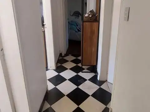 Casa en venta en Av. Francia al 1000 - Bella Vista.