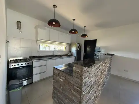 Casa en Venta en Pilar del Este - San Ramón, USD 189.000