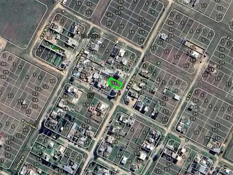 Terreno en Venta 20  mts Fondo