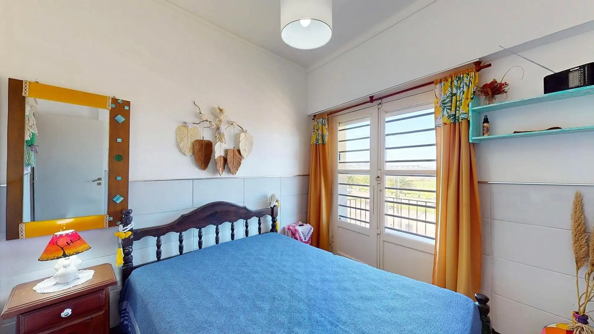 Venta departamento 2 ambientes + dep frente al mar