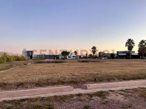 Terreno en Venta en Lunlunta, USD 33.000