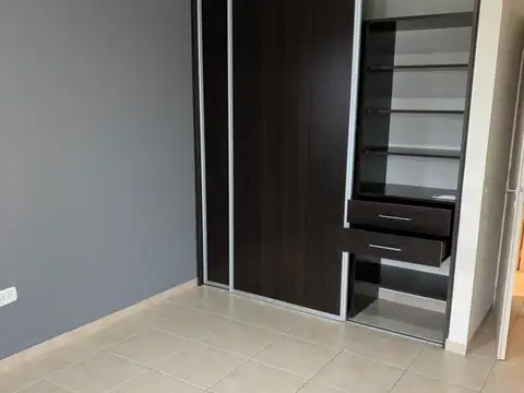 Departamento en Alquiler con 1 cocheras