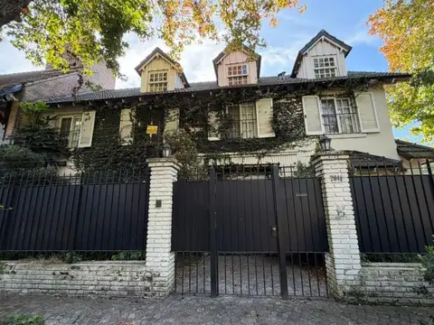 ALQUILER DE CASA EN LAS LOMAS DE SAN ISIDRO, 6 AMBIENTES