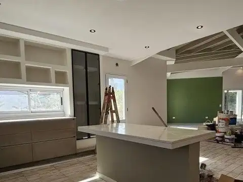 Casa en Venta en Loma Verde, USD 180.000