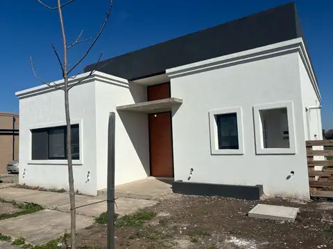 casa en venta en Santa Lucia Pilar del Este | VCO Propiedades