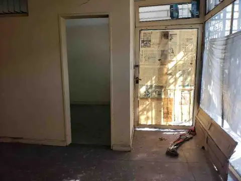 VENTA LOCAL + PH 3AMB RECICLAR AV ENTRE RIOS 1500