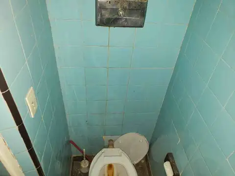 Local en Venta 56 años