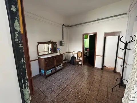 Casa 4 ambientes alquiler Agronomía