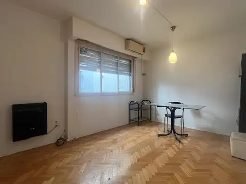 Departamento de 2 ambientes luminoso con lavadero