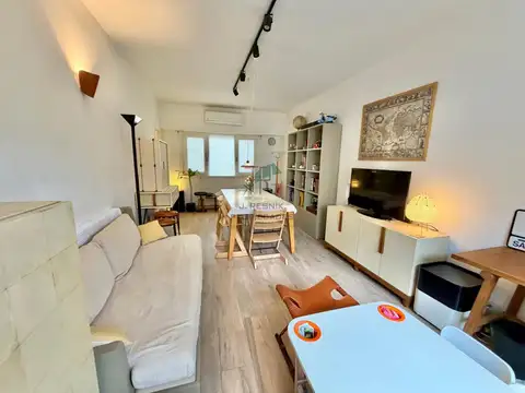 Entre Rios 1100, Piso 1