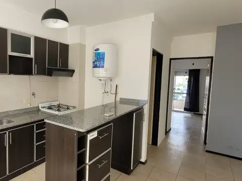 Departamento en Alquiler en Monte Castro, $ 600.000