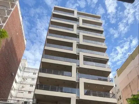 Venta Semipiso 2 dorm en Zona Rio