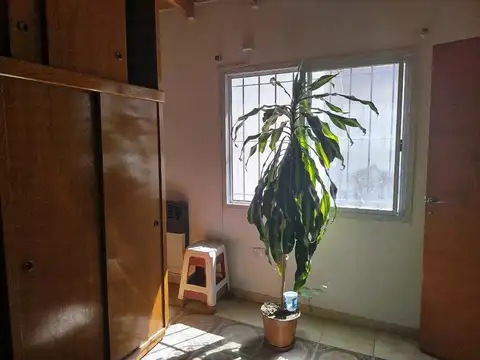 Depto Tipo Casa en Venta al Oeste