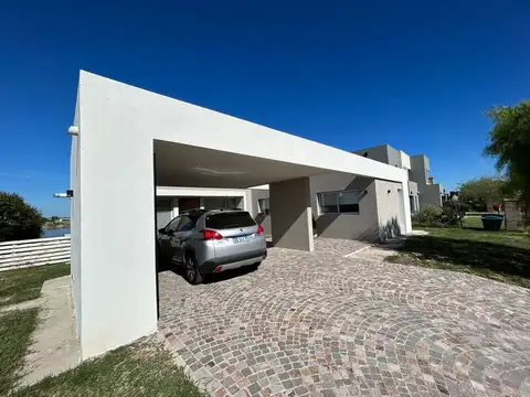 Casa en Alquiler en Countries y Barrios Cerrados en Escobar, Partido de Escobar