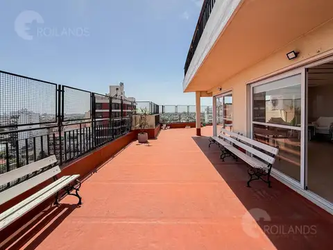 4 AMBIENTES CON BALCON y PARRILLA EN EL CENTRO DE AVELLANEDA