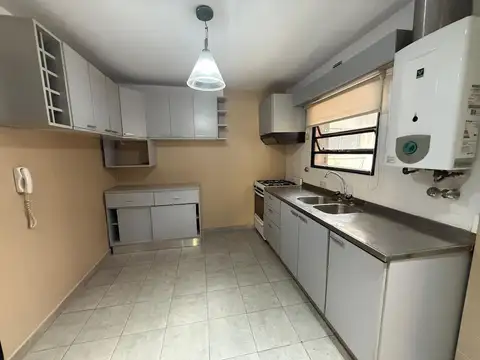 Departamento en Venta de 4 dormitorios