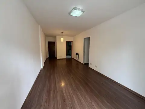 Departamento 6 ambientes con 3 baños