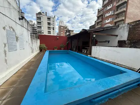 1 de Mayo 1348 piso 4