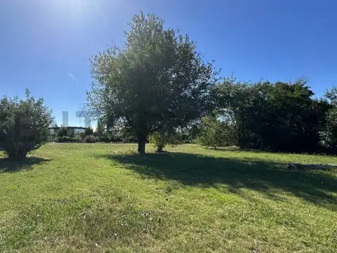 LOTE EN VENTA EN CITY BELL CLUB DE CAMPO LOMAS DE CITY BELL