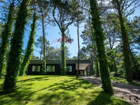 Casa en Venta en Carilo, USD 279.000