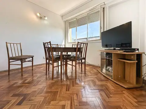 Depto 4 amb c/balcón terraza al frente - Caballito