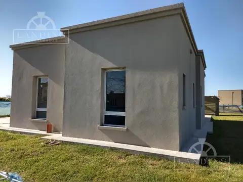 Casa en Venta en El Canton, USD 230.000