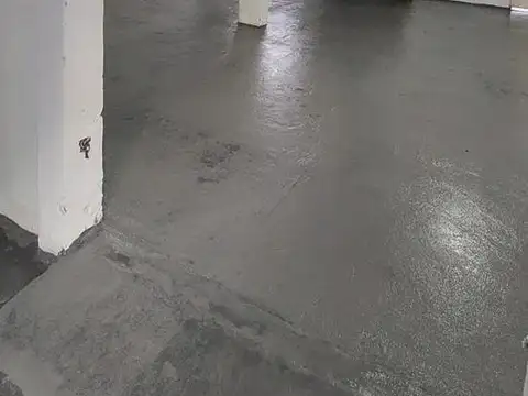 Alquiler Galpon 130mtrs. - Ciudadela
