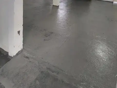 Alquiler Galpon 130mtrs. - Ciudadela