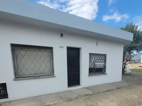 Casa en venta en esquina