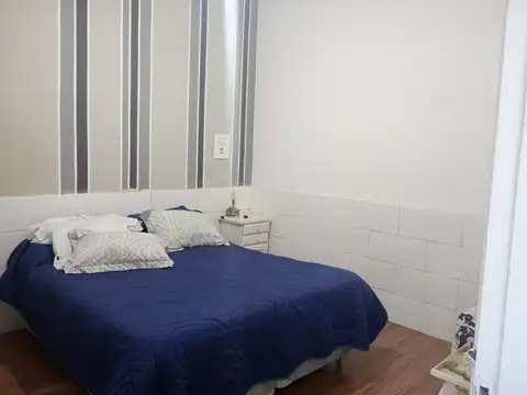 Depto Tipo Casa en Venta en Remedios de Escalada, USD 93.000