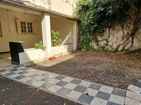 Gómez De Fonseca 600, Piso 0