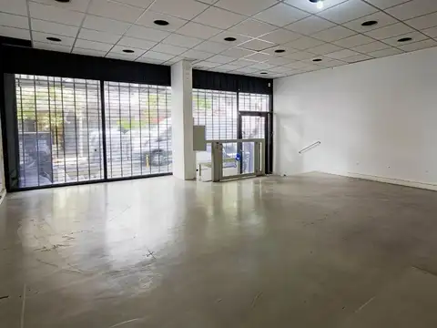 Local en Venta 60 años