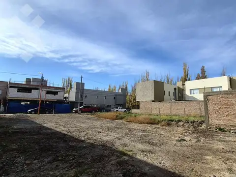Venta de terreno en Ayres del Valle,  Cipolletti. Barrio Residencial Abierto. Excelente ubicación.