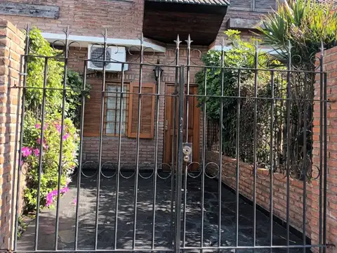 Duplex 3 ambientes en excelente estado y excelente ubicacion