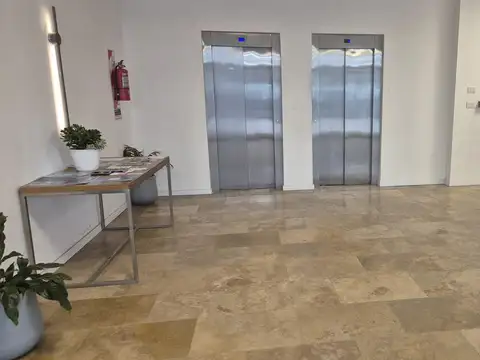 Oficina en Alquiler al Oeste