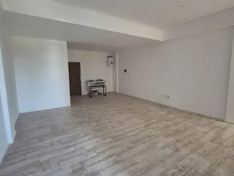 Oficina en Alquiler en Tigre Centro, $ 600.000