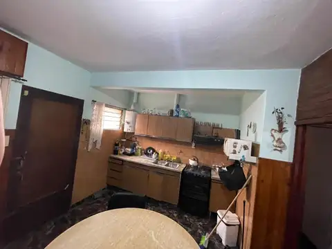 CASA 4 AMBIENTES EN VILLA LUZURIAGA