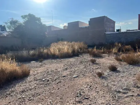 LOTE A — 300 m² | Villa Nueva, Guaymallén