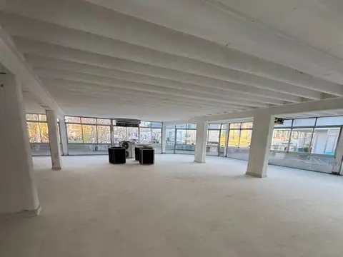 Local en Alquiler en Lujan, USD 5.500.000