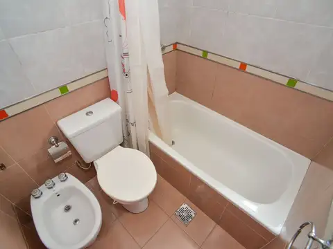 VENTA 2 DORMITORIOS - OPORTUNIDAD